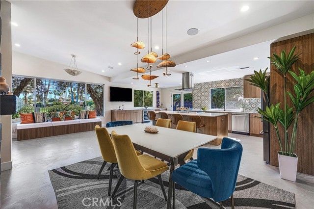 5155 E Bobolink, Palm Springs, CA 92264