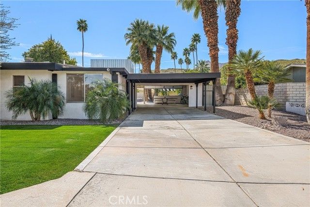 5155 E Bobolink, Palm Springs, CA 92264