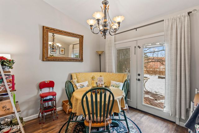 15 Stirrup Drive, East Greenbush, NY 12061