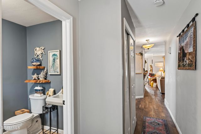 15 Stirrup Drive, East Greenbush, NY 12061