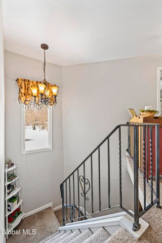 15 Stirrup Drive, East Greenbush, NY 12061