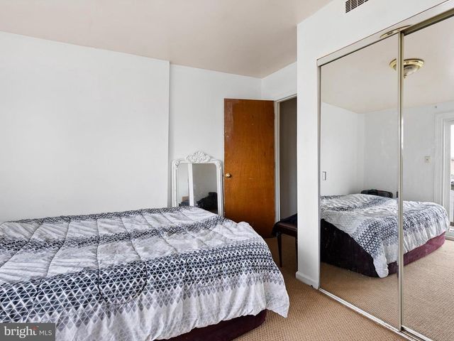 831 WINDSOR ST, Wilmington, DE 19801