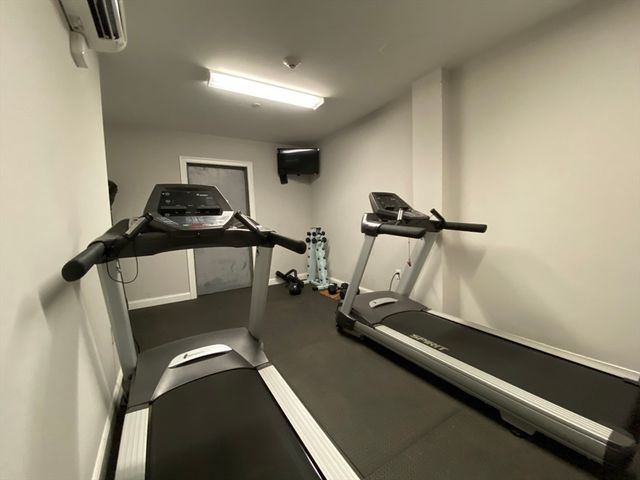 10 Merrymount Rd 104, Quincy, MA 02169