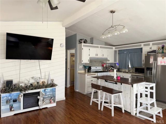 4080 Pedley 211, Jurupa Valley, CA 92509