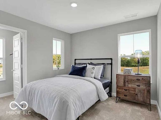 15243 Farrington Way, Fishers, IN 46037