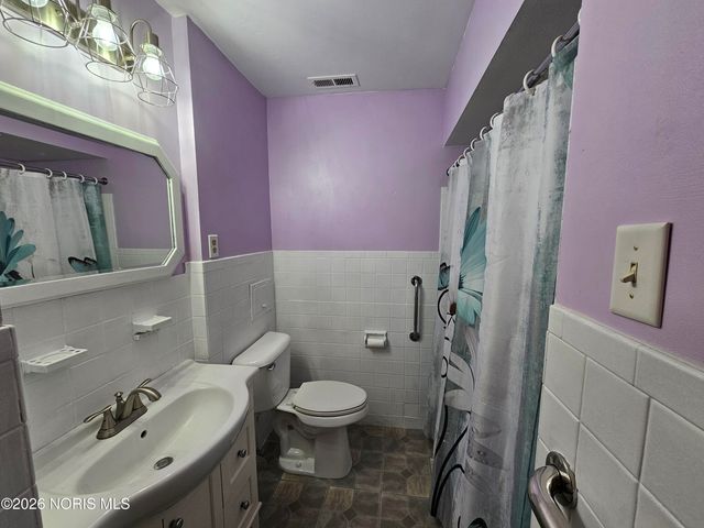 1826 Reva Drive, Northwood, OH 43619