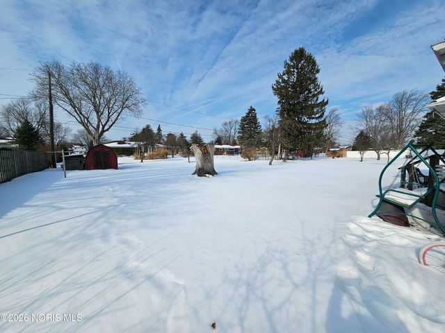 1826 Reva Drive, Northwood, OH 43619