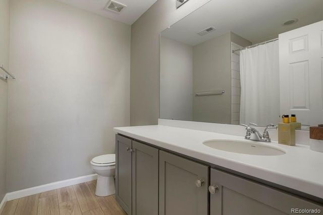 27837 E 9th Lane, Aurora, CO 80018