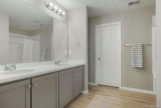 27837 E 9th Lane, Aurora, CO 80018