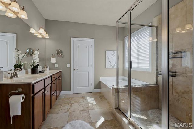 816 Aston Way Drive, O'fallon, MO 63368
