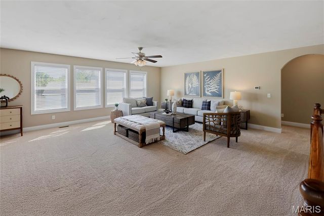 816 Aston Way Drive, O'fallon, MO 63368
