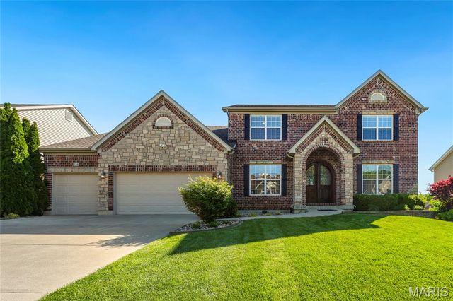 816 Aston Way Drive, O'fallon, MO 63368