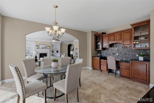816 Aston Way Drive, O'fallon, MO 63368