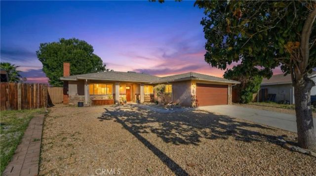 766 Robert Drive, Hemet, CA 92543
