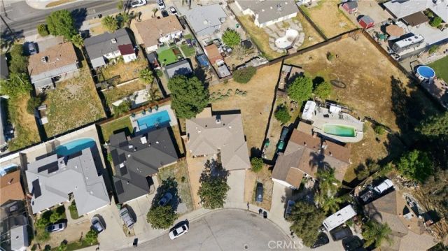 766 Robert Drive, Hemet, CA 92543