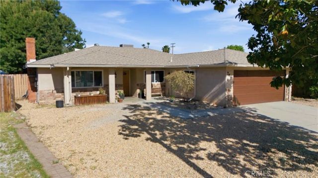 766 Robert Drive, Hemet, CA 92543