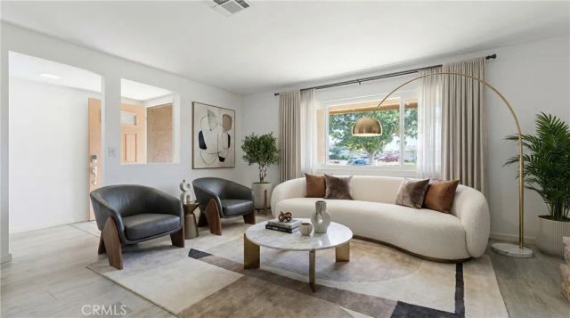 766 Robert Drive, Hemet, CA 92543