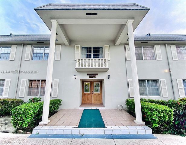 1520 Mckinley St 216E, Hollywood, FL 33020