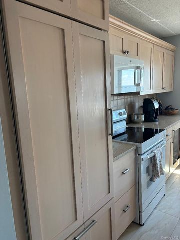 750 West Broadway 5Q, Long Beach, NY 11561