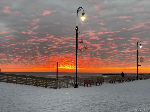 750 West Broadway 5Q, Long Beach, NY 11561