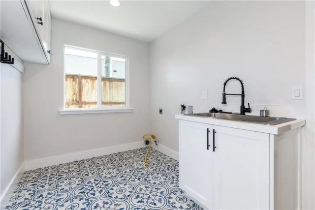 2006 Chorro, San Luis Obispo, CA 93401