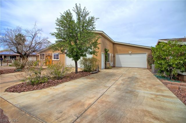 1725 Leonard Lane, Las Vegas, NV 89108