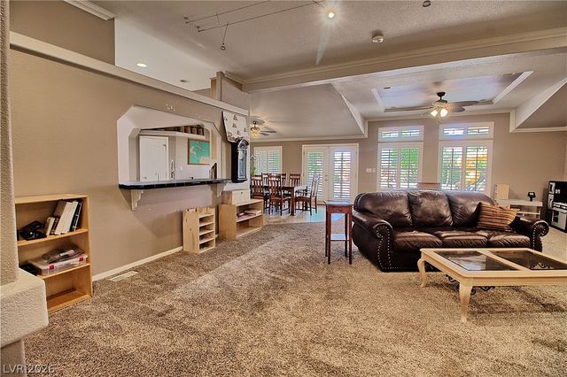 1725 Leonard Lane, Las Vegas, NV 89108