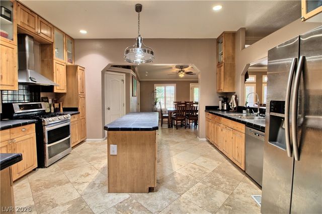 1725 Leonard Lane, Las Vegas, NV 89108