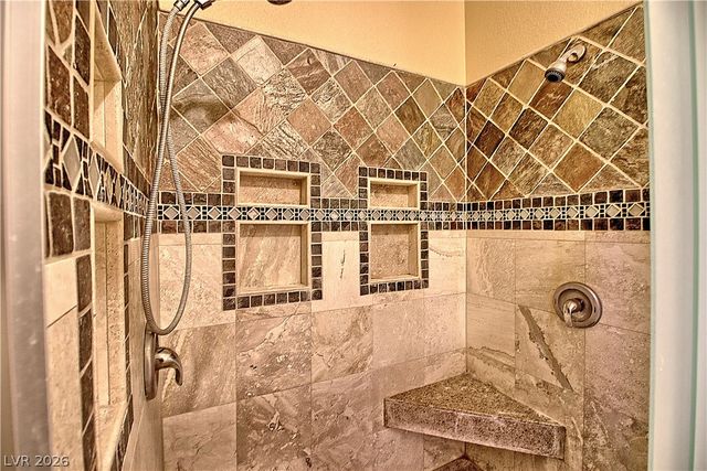 1725 Leonard Lane, Las Vegas, NV 89108