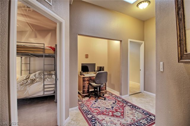 1725 Leonard Lane, Las Vegas, NV 89108