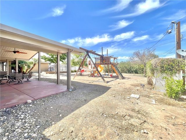 1725 Leonard Lane, Las Vegas, NV 89108