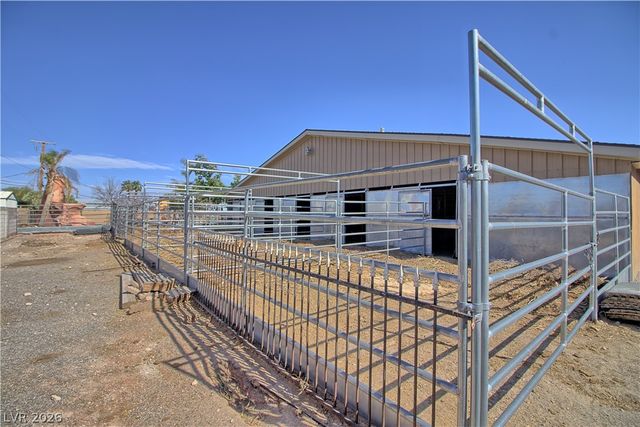 1725 Leonard Lane, Las Vegas, NV 89108