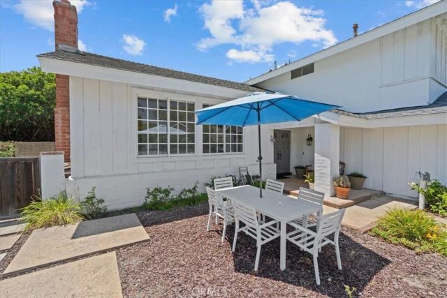 2701 Cardinal, Costa Mesa, CA 92626