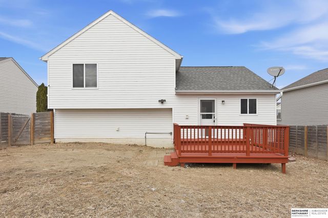 16111 Birch Avenue, Omaha, NE 68136