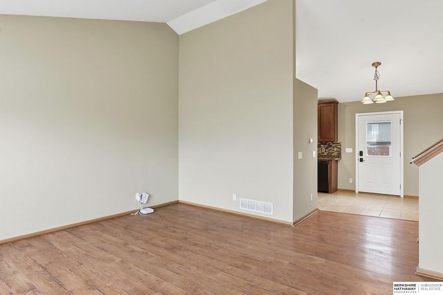 16111 Birch Avenue, Omaha, NE 68136