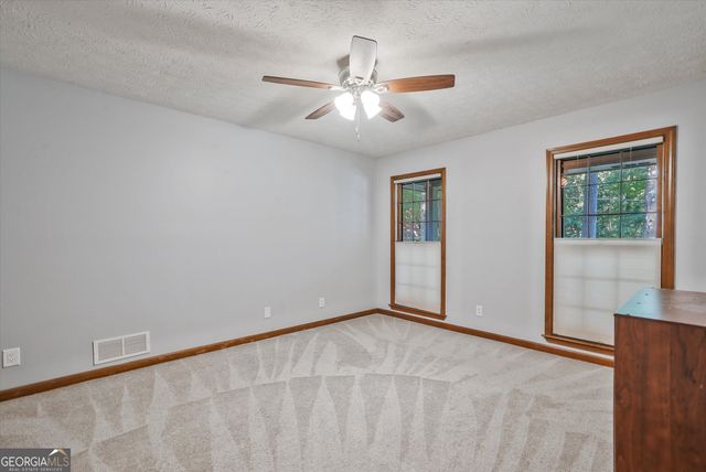 5741 Wolf Laurel Lane SW, Lilburn, GA 30047