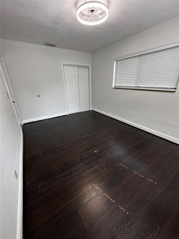 230 NE 21st Street, Boca Raton, FL 33431