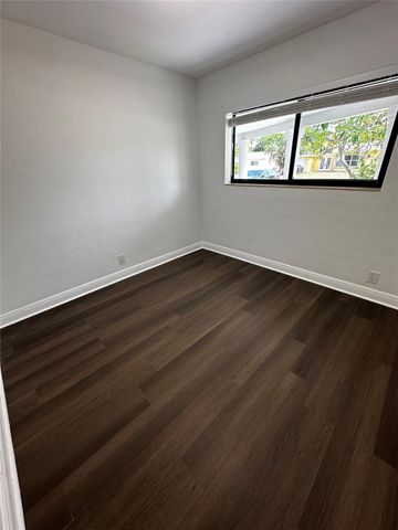230 NE 21st Street, Boca Raton, FL 33431