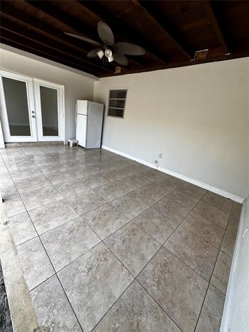 230 NE 21st Street, Boca Raton, FL 33431