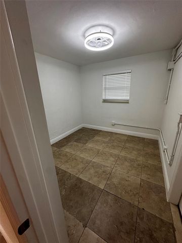 230 NE 21st Street, Boca Raton, FL 33431