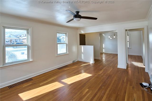 5212 Noyes Avenue, Charleston, WV 25304