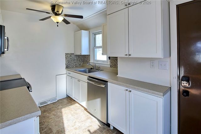 5212 Noyes Avenue, Charleston, WV 25304