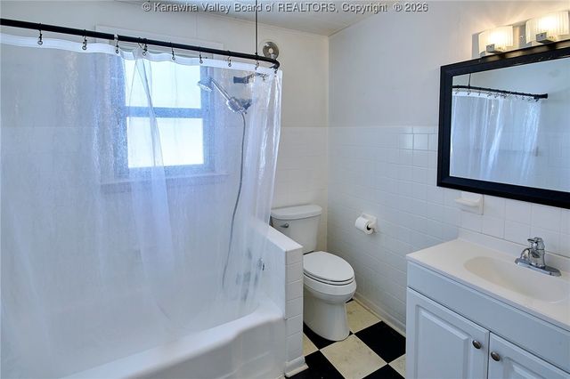 5212 Noyes Avenue, Charleston, WV 25304