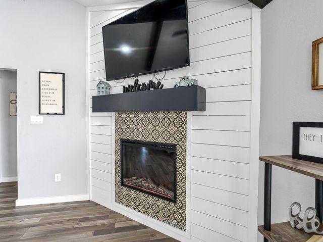 435 Gentilly Drive, Katy, TX 77450