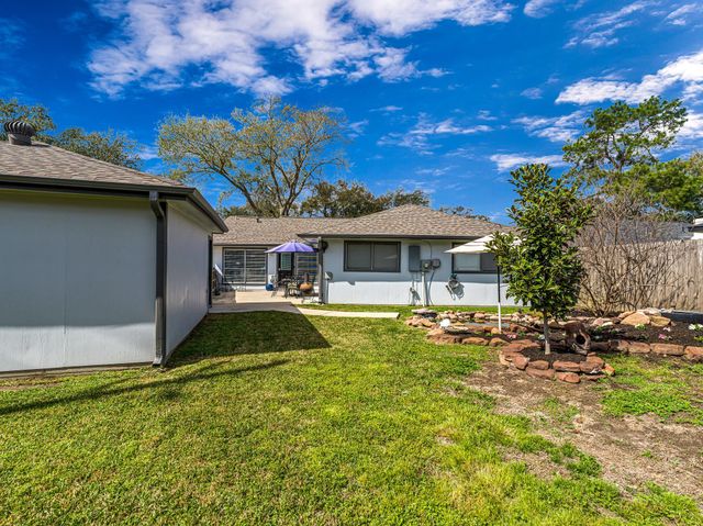 435 Gentilly Drive, Katy, TX 77450