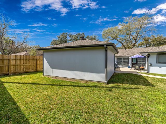 435 Gentilly Drive, Katy, TX 77450