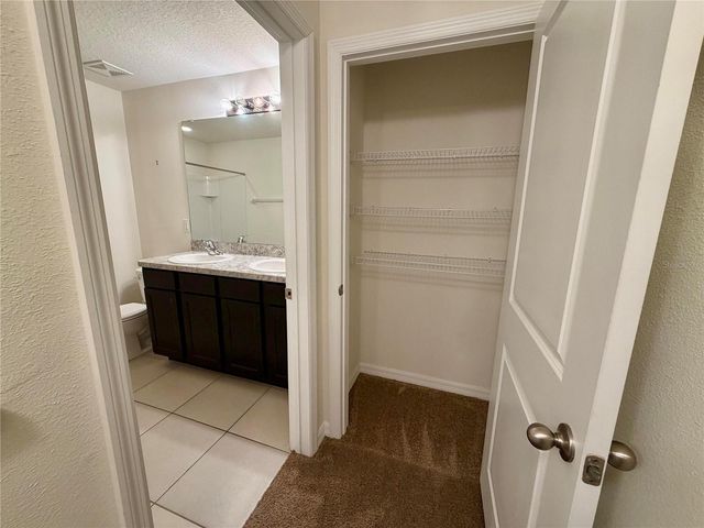 5513 ASHTON COVE COURT, Sarasota, FL 34233