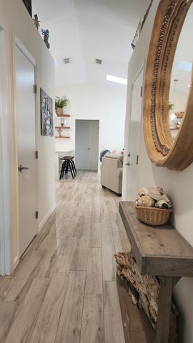 206 4th St, St Augustine, FL 32080