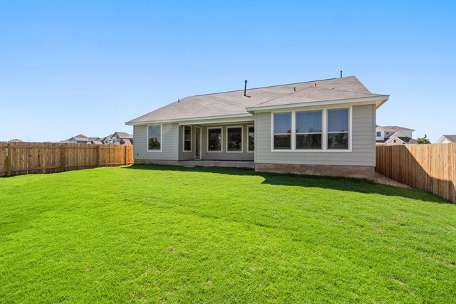 280 Treadwell LN, Kyle, TX 78640