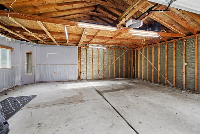 6310 Buckingham Avenue, Allen Park, MI 48101